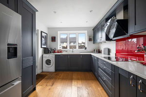 Photo 21- click for photo gallery